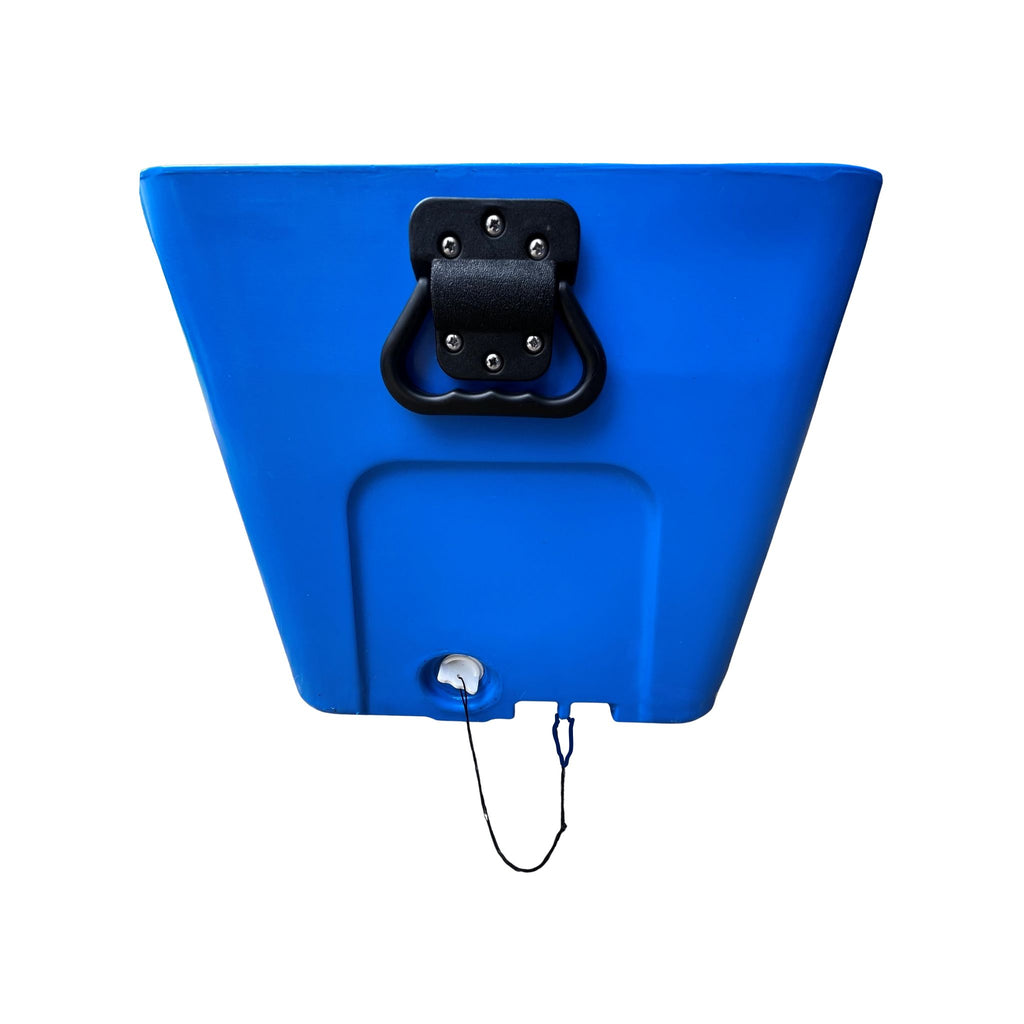 koastal-100l-mackerel-long-ice-box-end-view-handle-and-bung